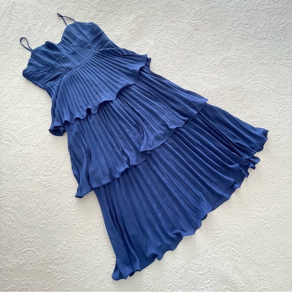 cocktail dresses champagne Serena Draped Neck Gown- Club Monaco Rhodas Dress or any special occasion June-26 Size:27 inches